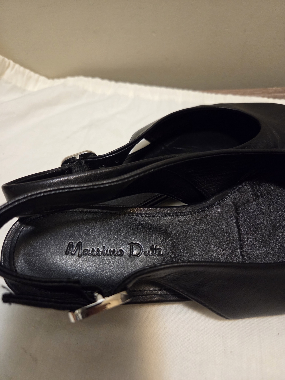 Massimo Dutti Black Leather Slingback Flats - Picture 4 of 4